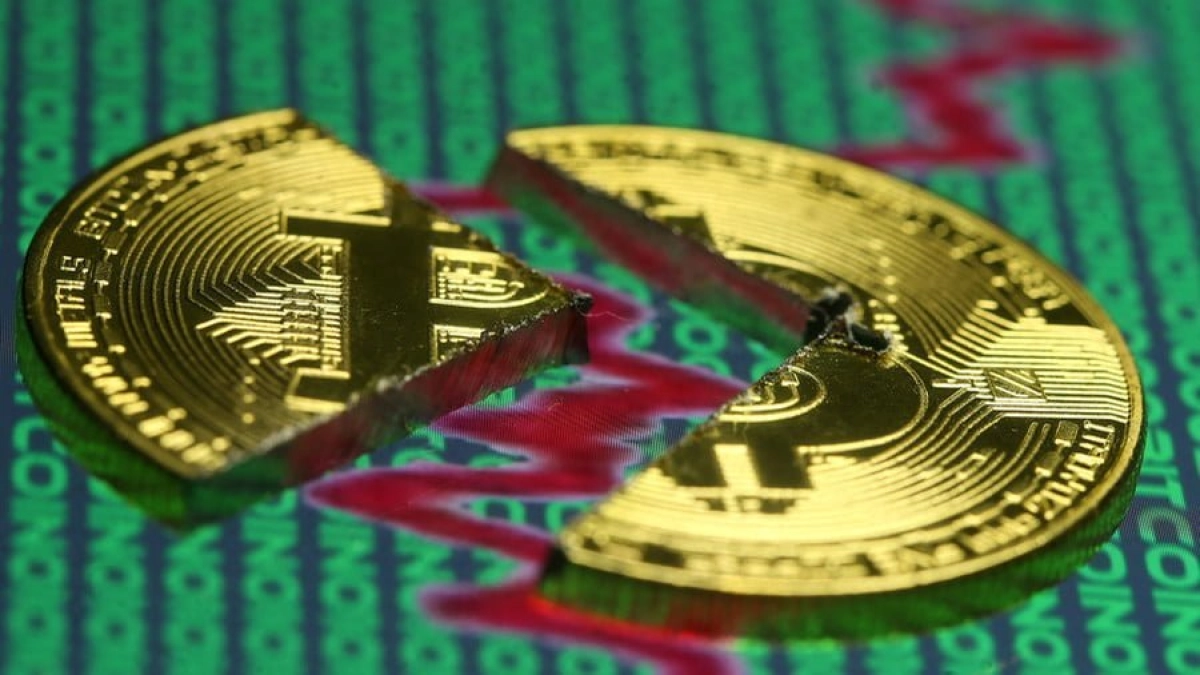 Bitcoin plunges below $57k level amid a stagflationary feel in the U.S 2